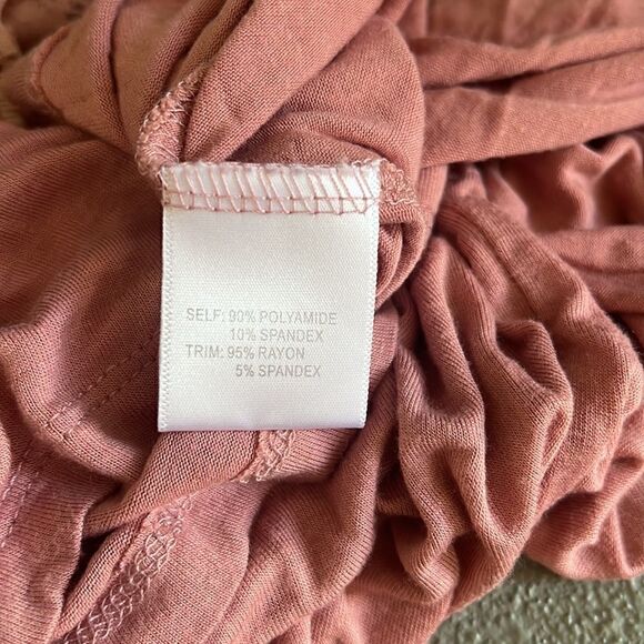 Rose and Olive Blouse  - Picture 6 of 6